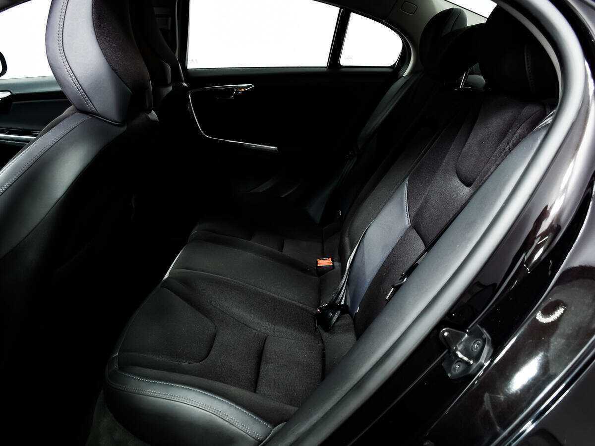 Volvo S60 2012 года с пробегом. Фото: #11
