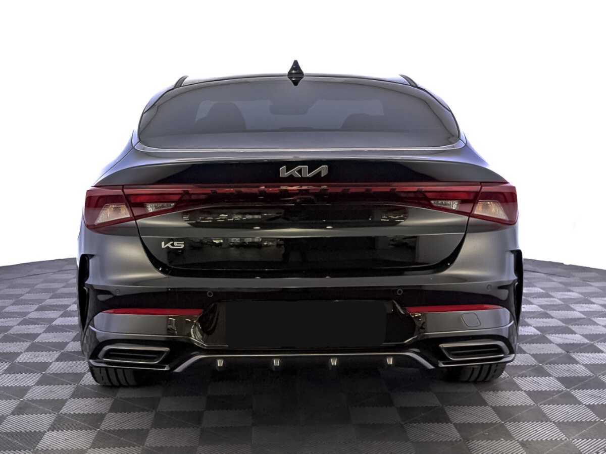 Kia K5 2023 года с пробегом. Фото: #5