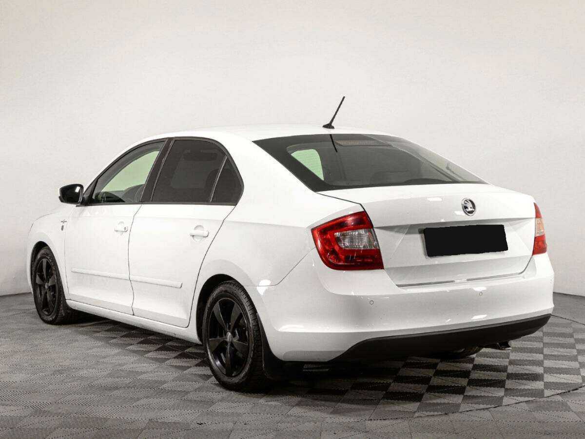 Skoda Rapid 2016 года с пробегом. Фото: #6
