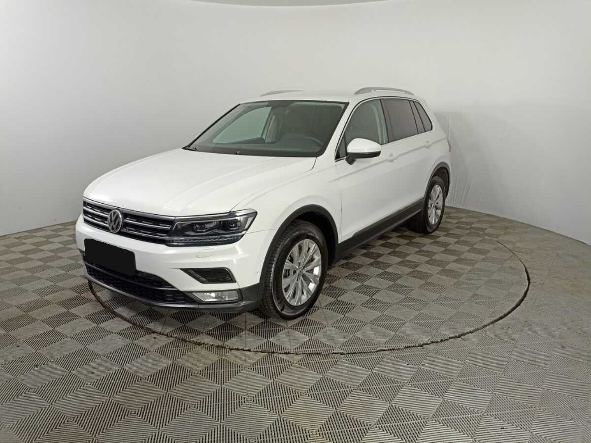 Volkswagen Tiguan 2017 года с пробегом. Посмотреть фото