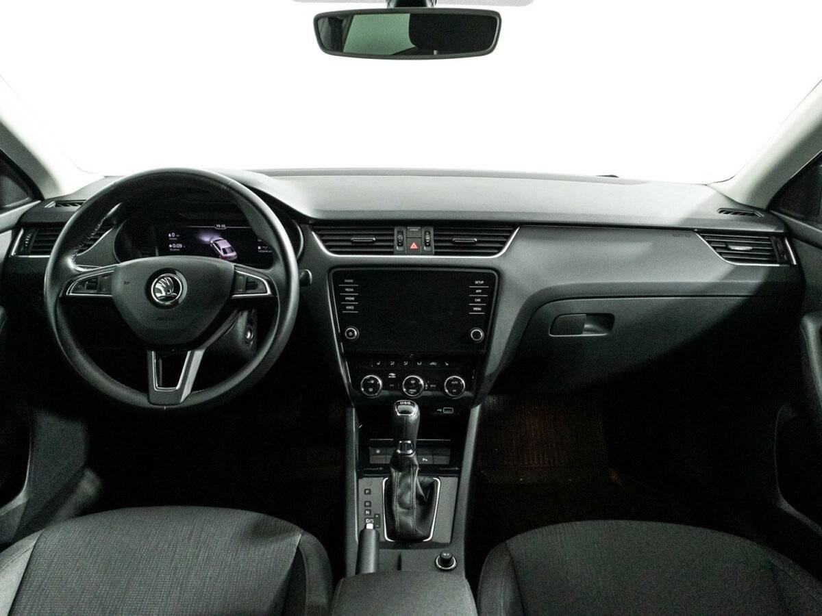 Skoda Octavia 2018 года с пробегом. Фото: #12