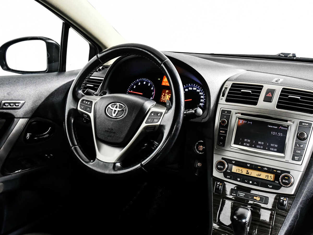 Toyota Avensis 2012 года с пробегом. Фото: #6