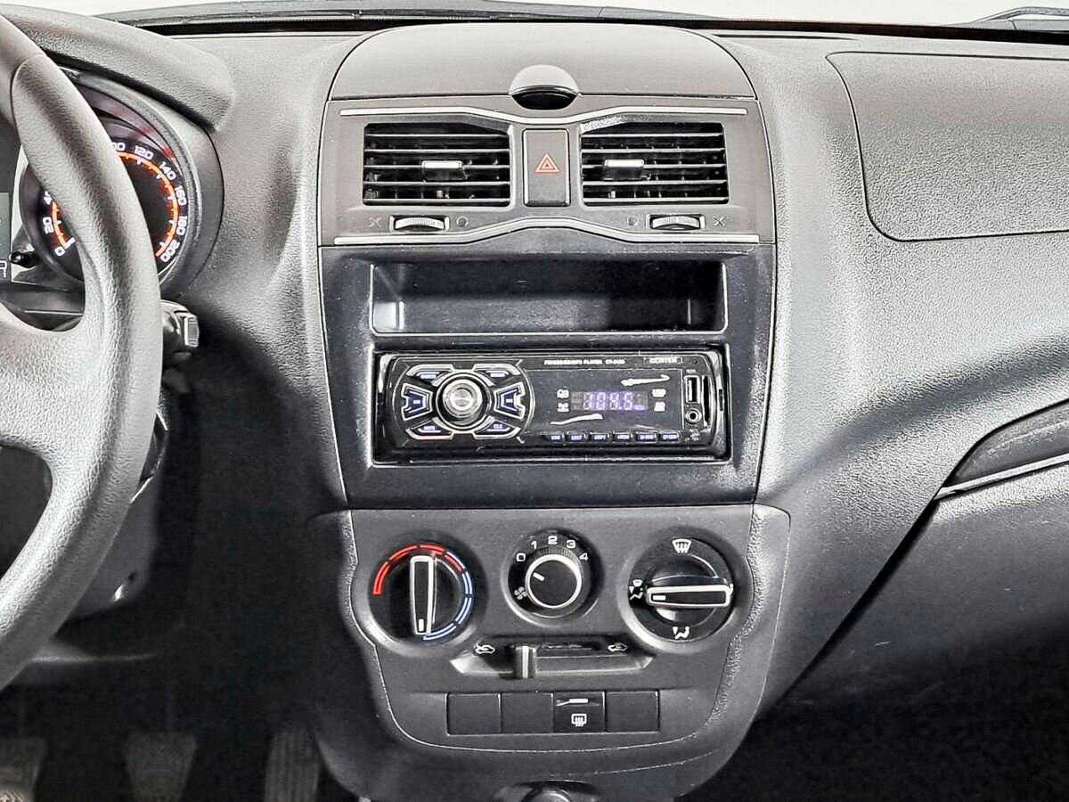 Lada (ВАЗ) Granta 2019 года с пробегом. Фото: #9