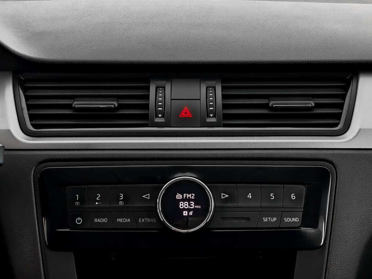 Skoda Rapid 2017 года с пробегом. Фото: #13