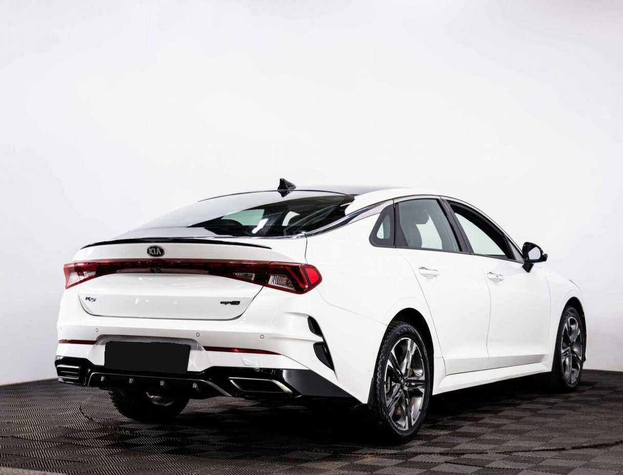 Kia K5 2021 года с пробегом. Фото: #5