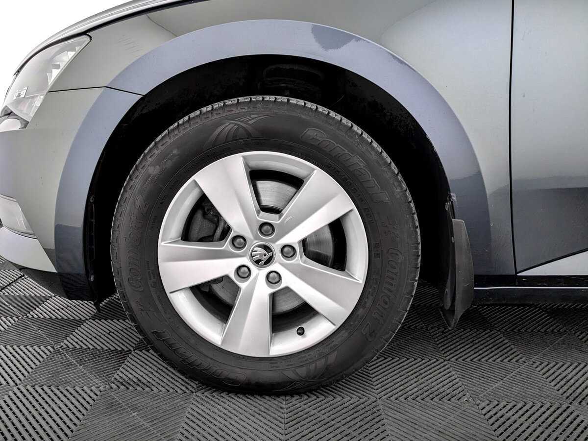 Skoda Superb 2019 года с пробегом. Фото: #17