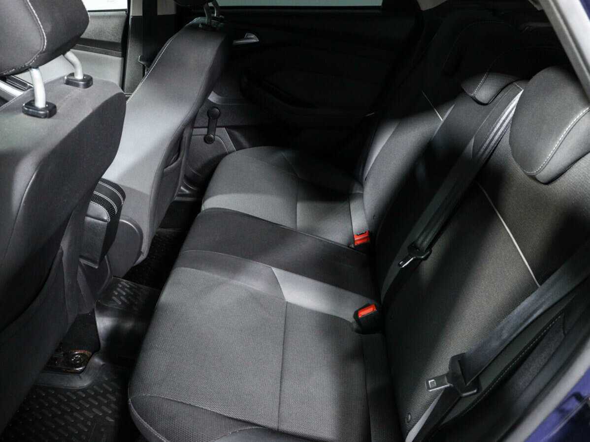 Ford Focus 2012 года с пробегом. Фото: #7