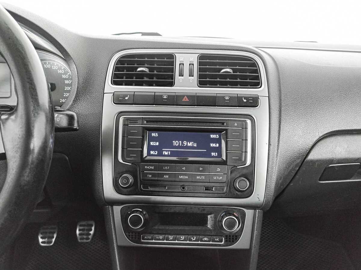 Volkswagen Polo 2017 года с пробегом. Фото: #12