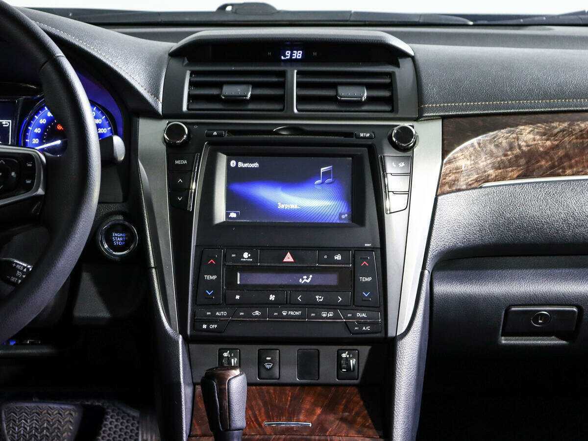 Toyota Camry 2016 года с пробегом. Фото: #12