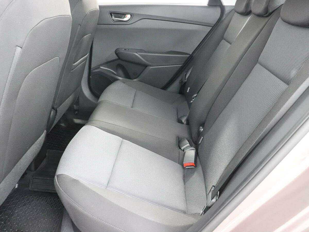 Hyundai Solaris 2021 года с пробегом. Фото: #8