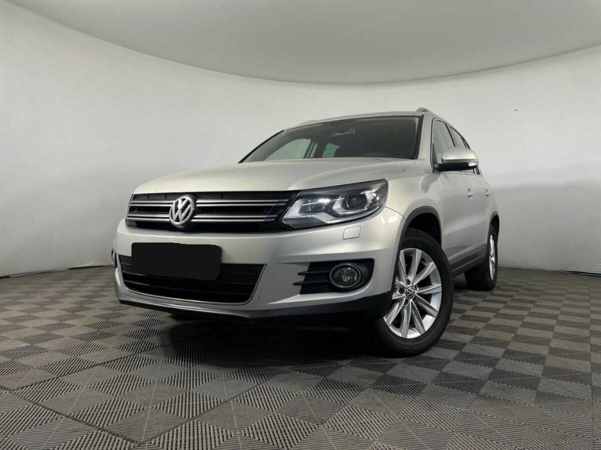Volkswagen Tiguan 2012 года с пробегом. Посмотреть фото