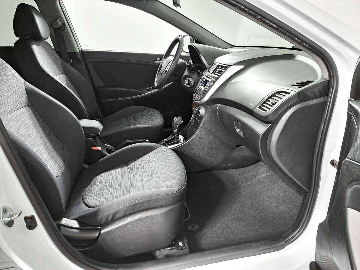 Hyundai Solaris 2015 года с пробегом. Фото: #6