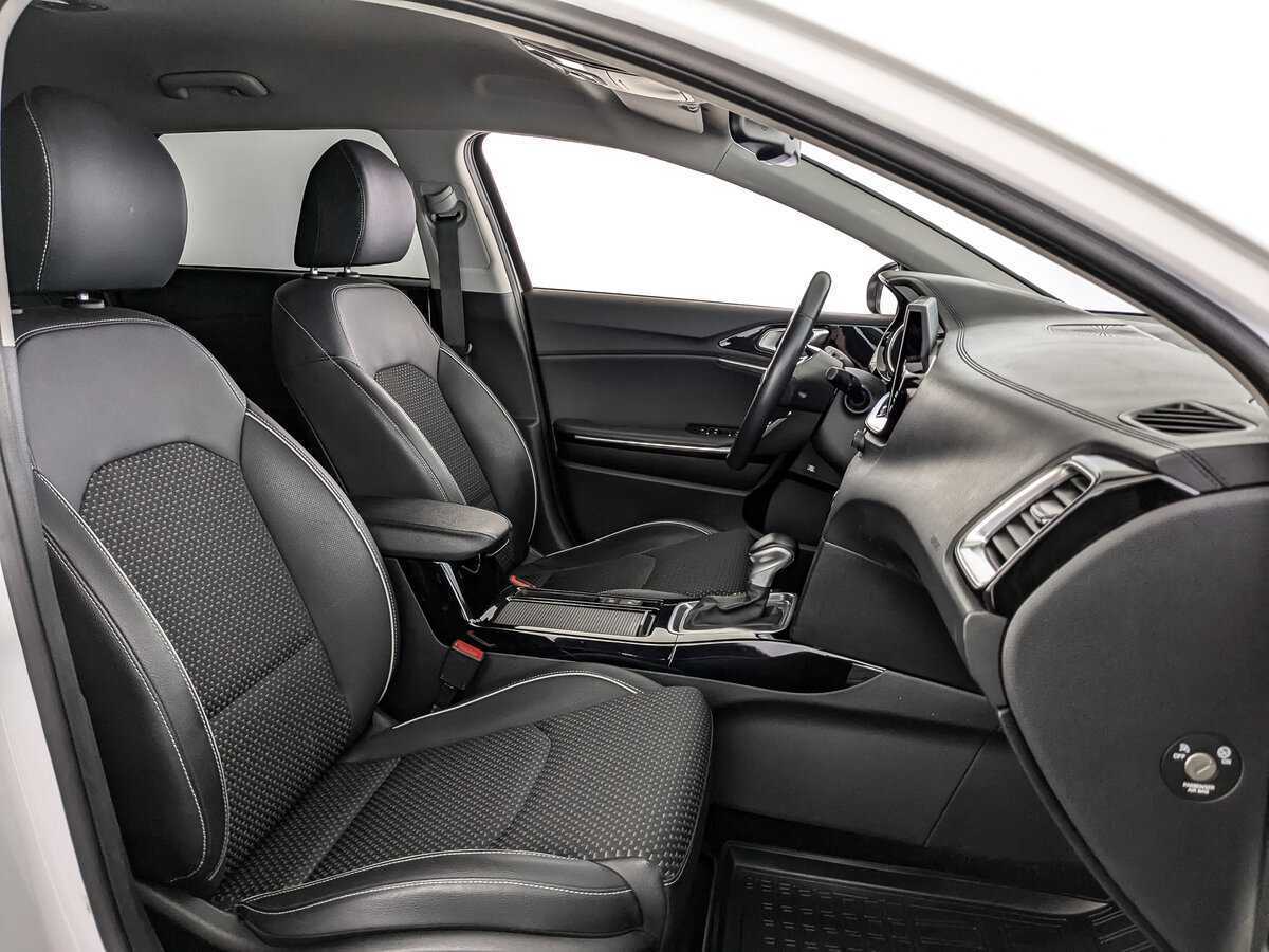 Kia Ceed 2019 года с пробегом. Фото: #18