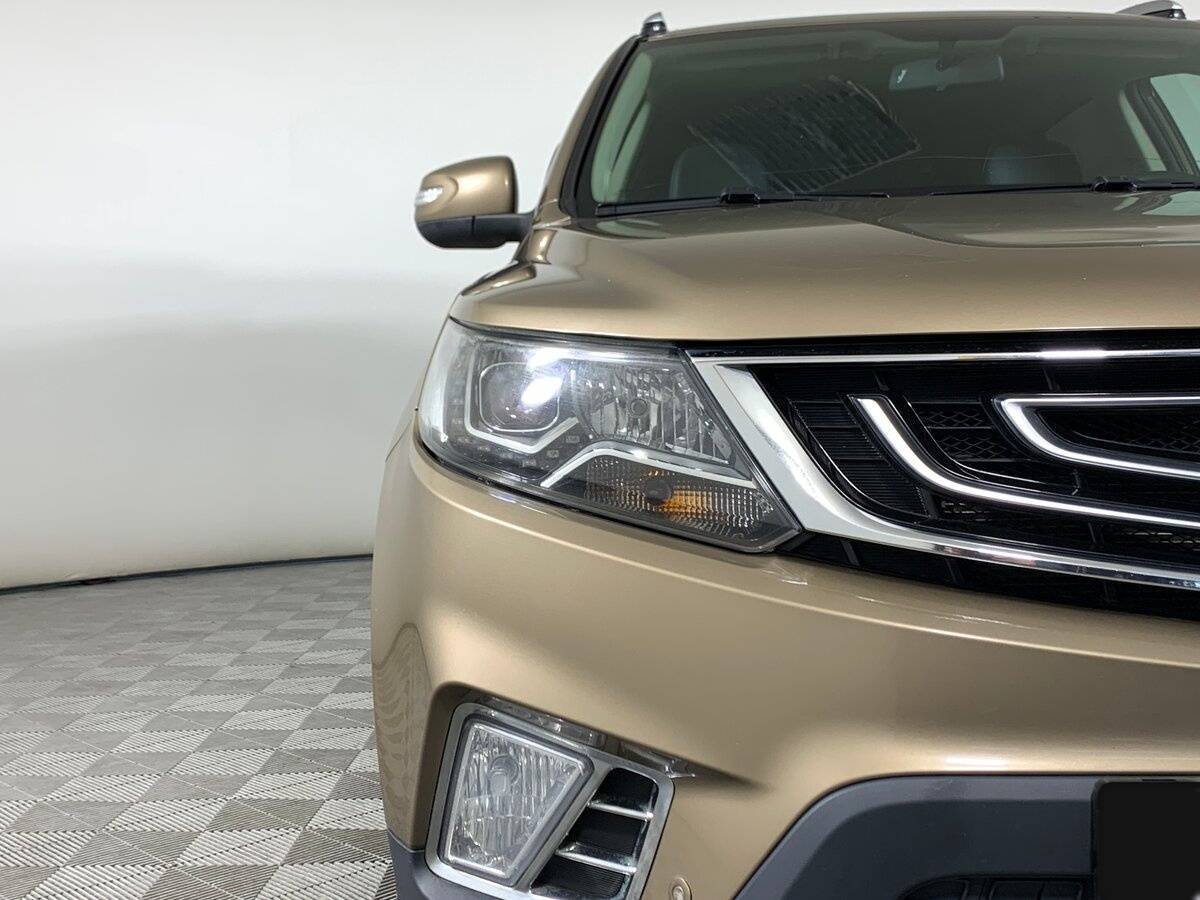 Geely Emgrand X7 2020 года с пробегом. Фото: #9