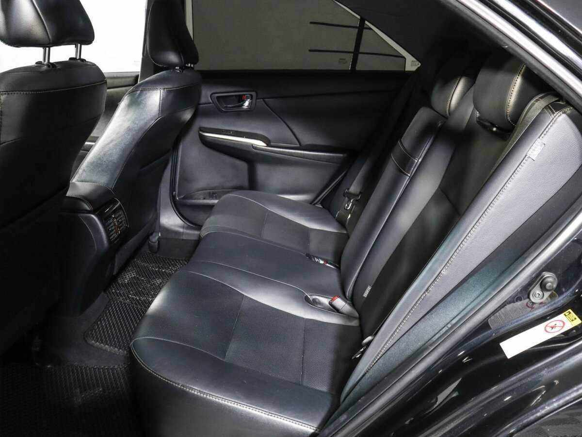 Toyota Camry 2015 года с пробегом. Фото: #7