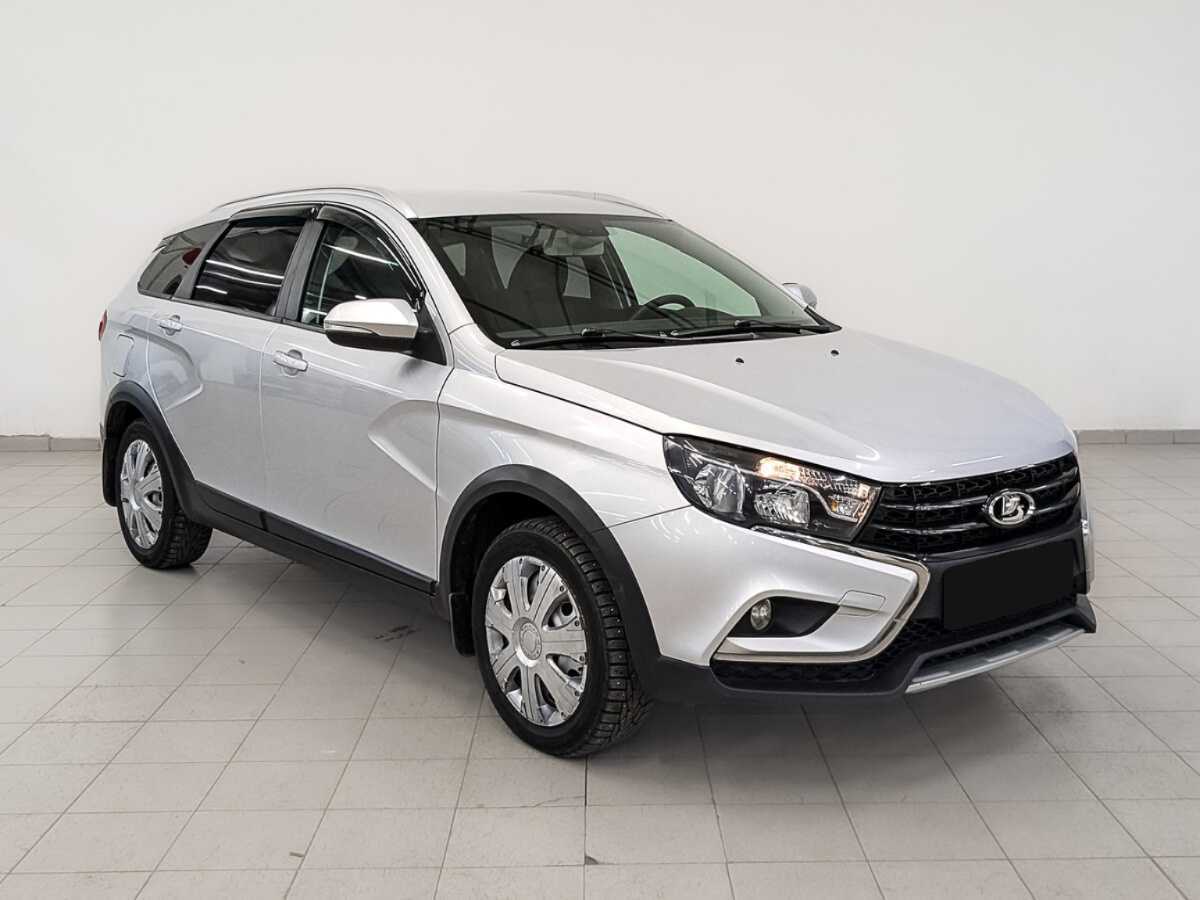Lada (ВАЗ) Vesta 2018 года с пробегом. Фото: #2