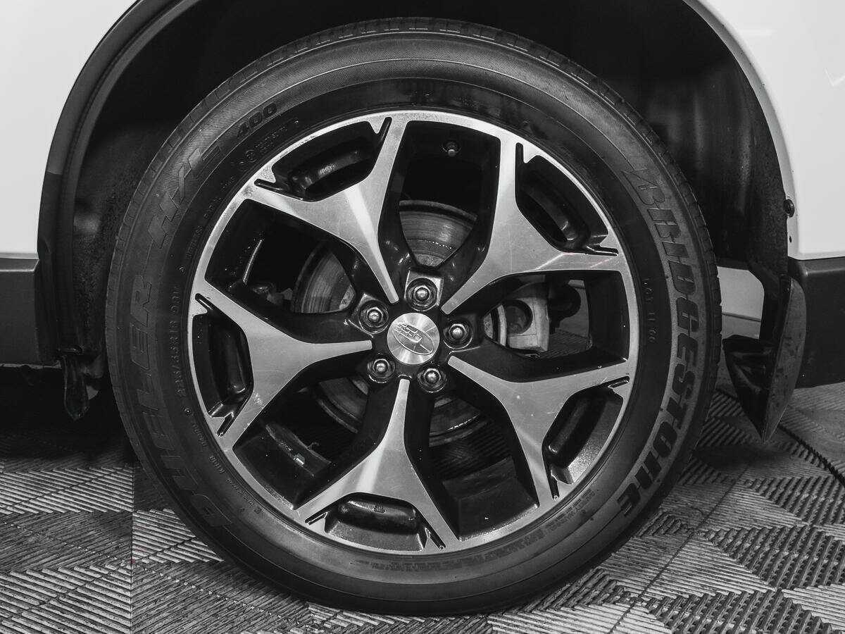 Subaru Forester 2014 года с пробегом. Фото: #16