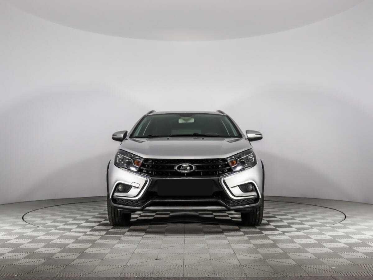 Lada (ВАЗ) Vesta 2021 года с пробегом. Фото: #1