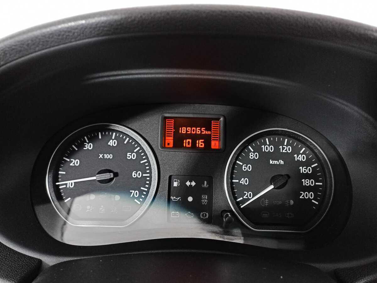 Nissan Almera 2013 года с пробегом. Фото: #10