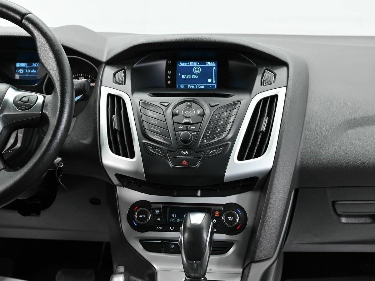 Ford Focus 2012 года с пробегом. Фото: #8