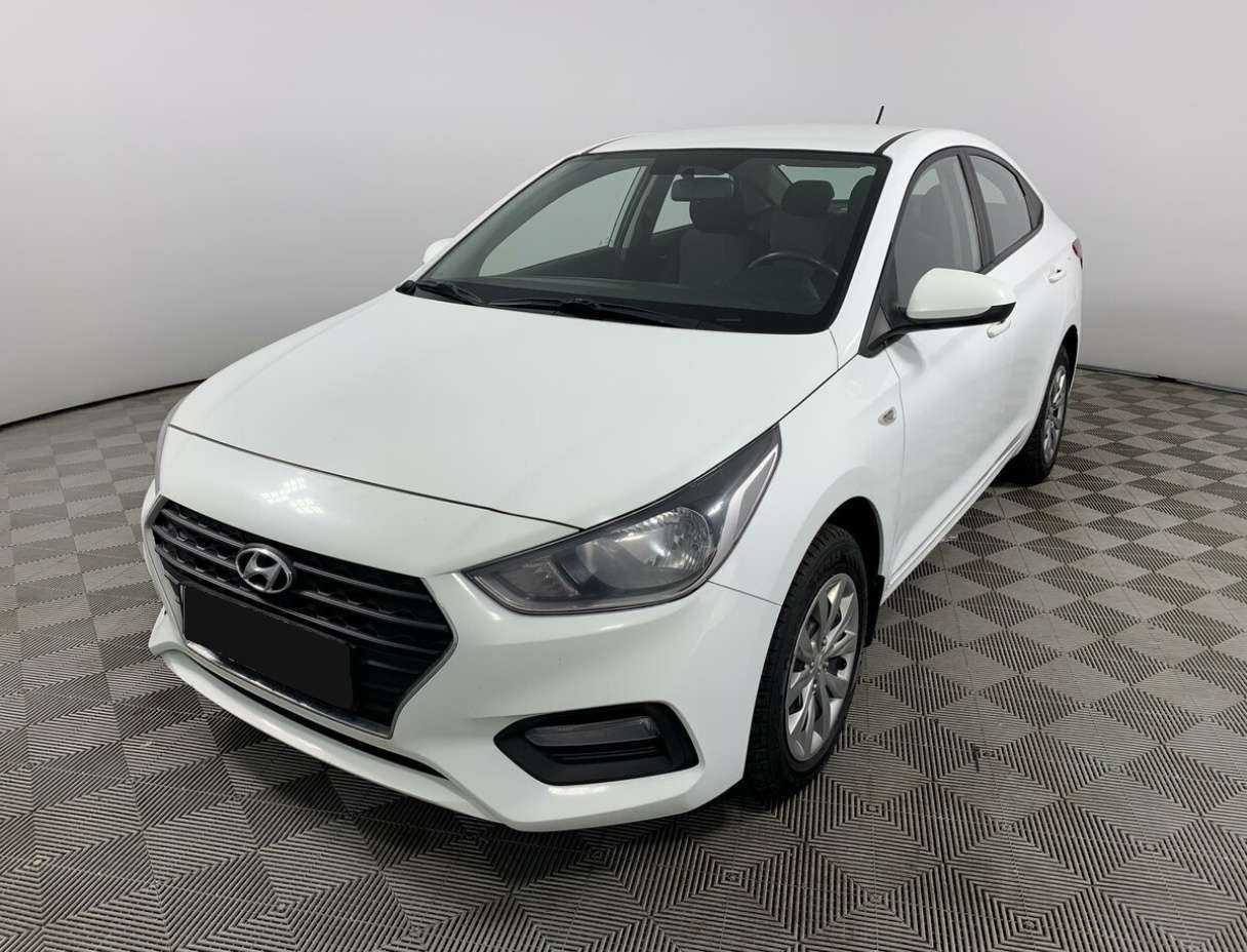 Hyundai Solaris 2019 года с пробегом. Посмотреть фото