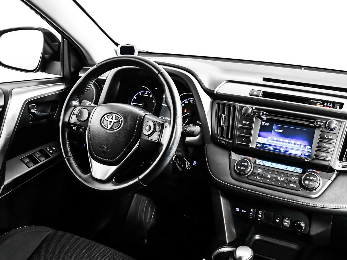 Toyota RAV4 2016 года с пробегом. Фото: #6