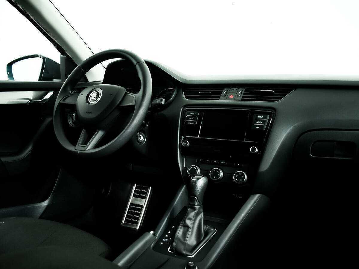 Skoda Octavia 2019 года с пробегом. Фото: #8
