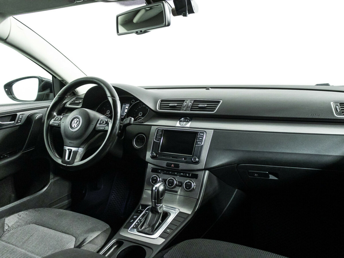 Volkswagen Passat 2012 года с пробегом. Фото: #7