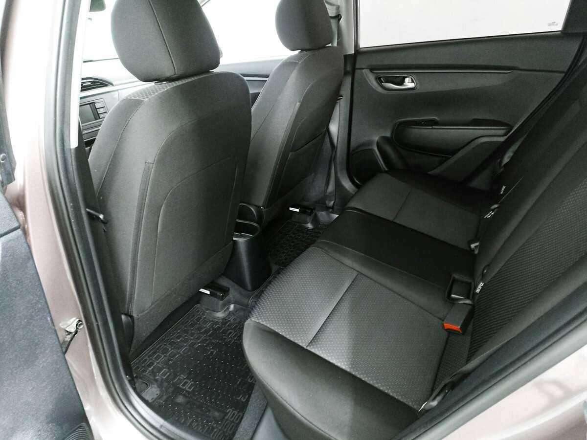 Kia Rio 2021 года с пробегом. Фото: #9