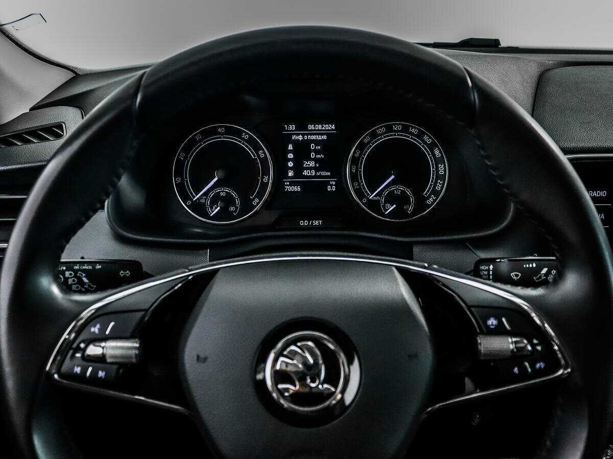 Skoda Rapid 2021 года с пробегом. Фото: #15