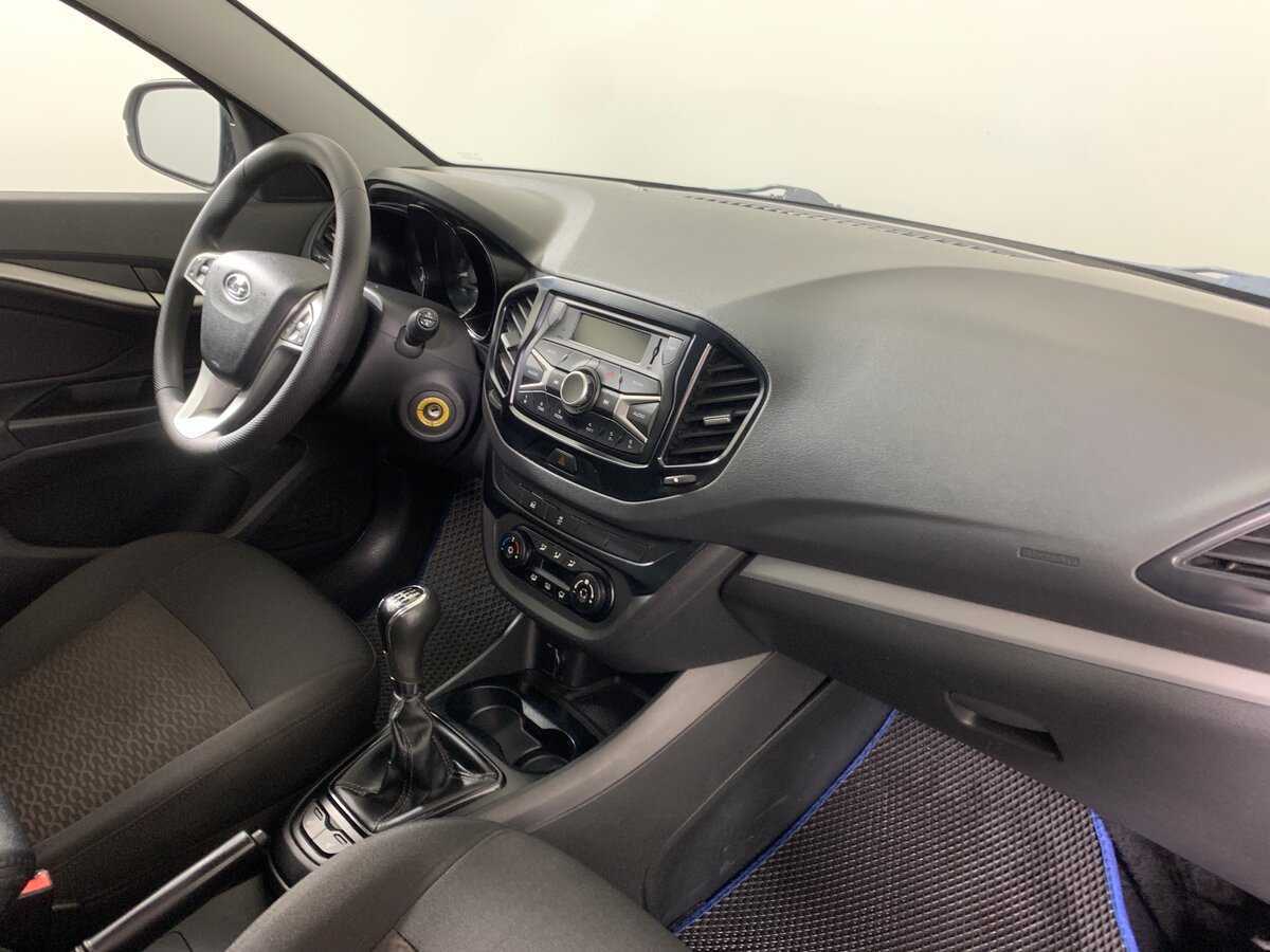 Lada (ВАЗ) Vesta 2019 года с пробегом. Фото: #13