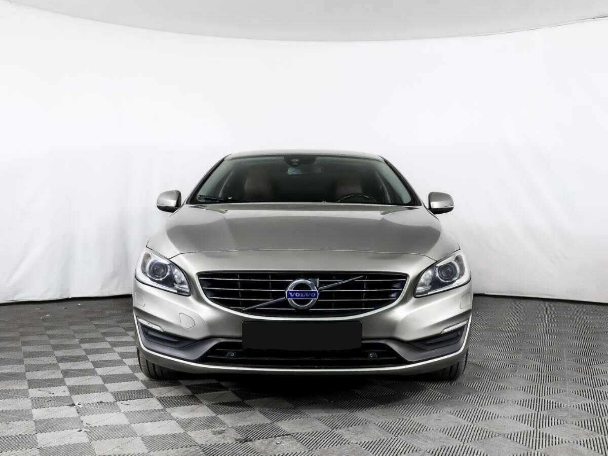 Volvo S60 2014 года с пробегом. Фото: #1