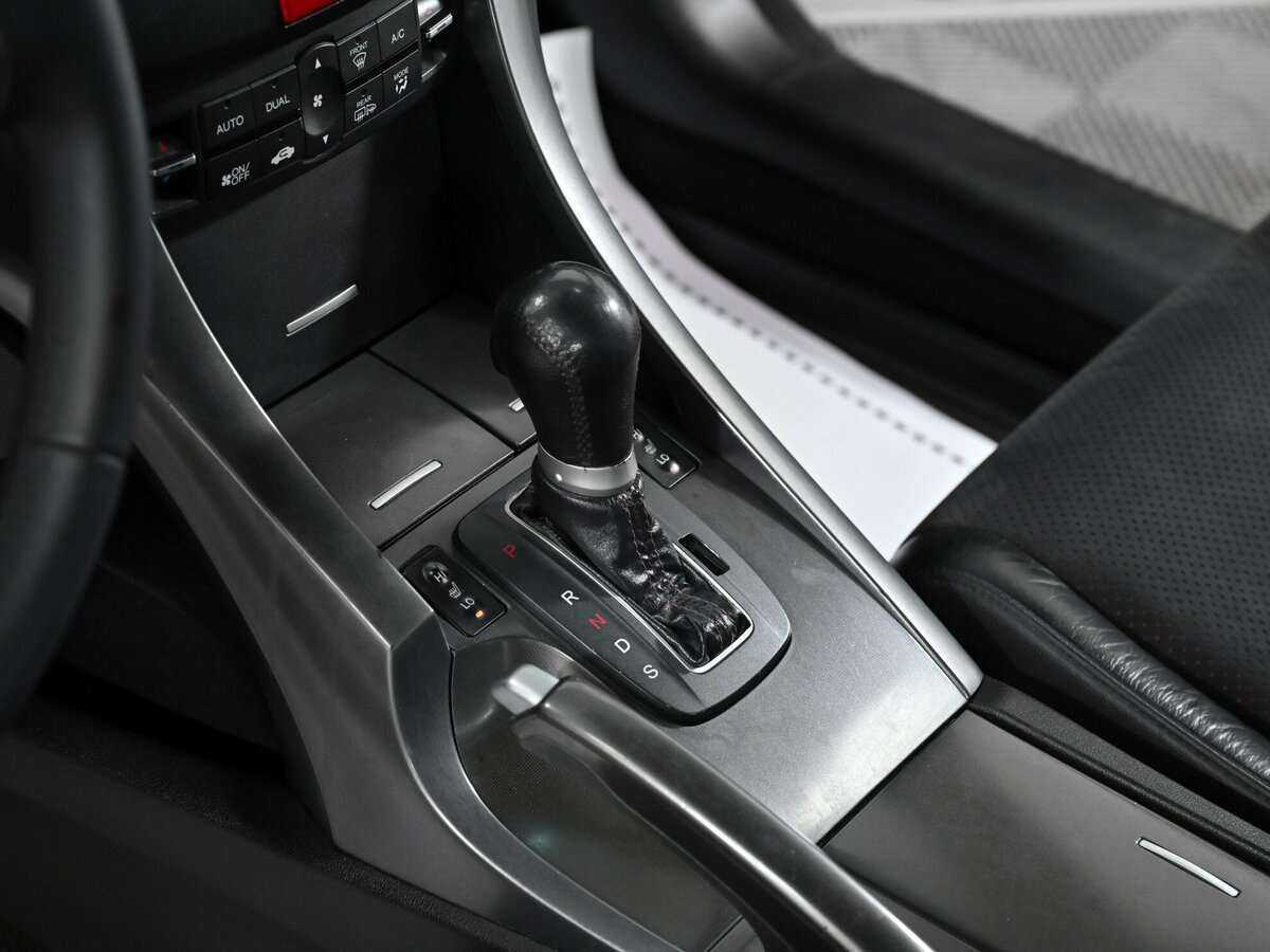 Honda Accord 2012 года с пробегом. Фото: #6