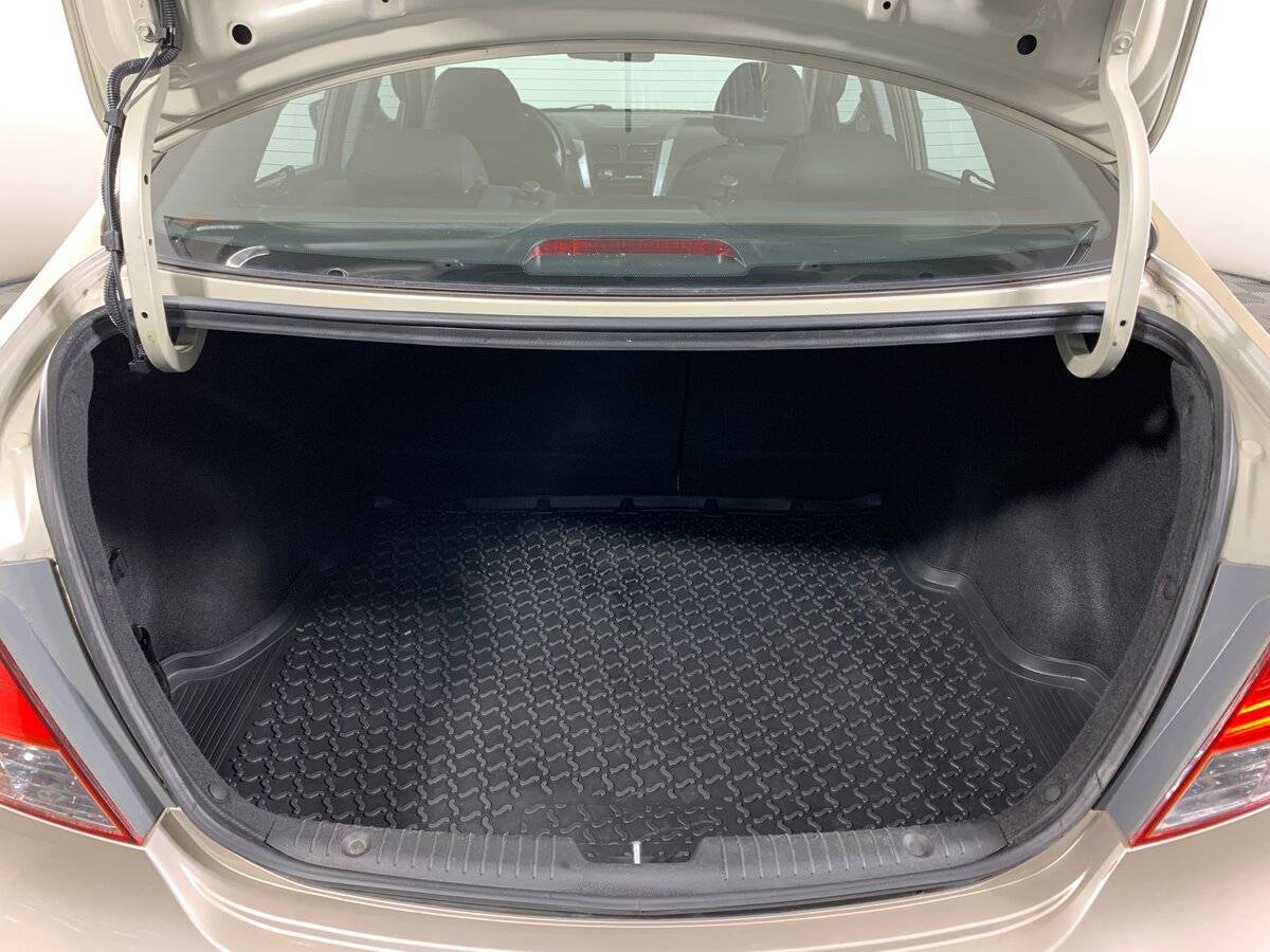 Hyundai Solaris 2012 года с пробегом. Фото: #18