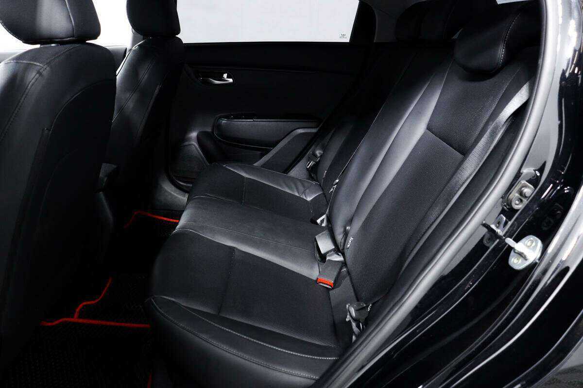 Kia Rio 2021 года с пробегом. Фото: #10