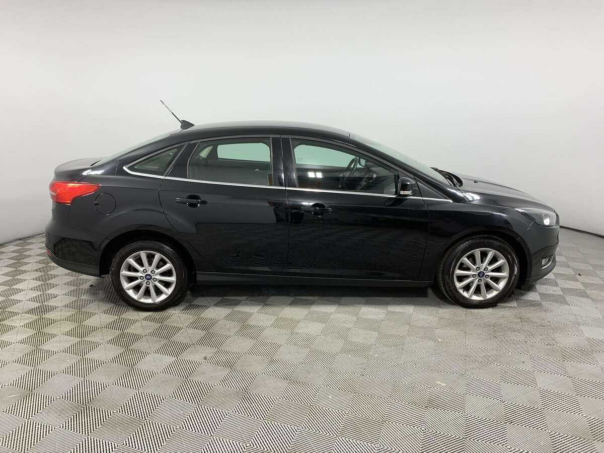 Ford Focus 2018 года с пробегом. Фото: #3