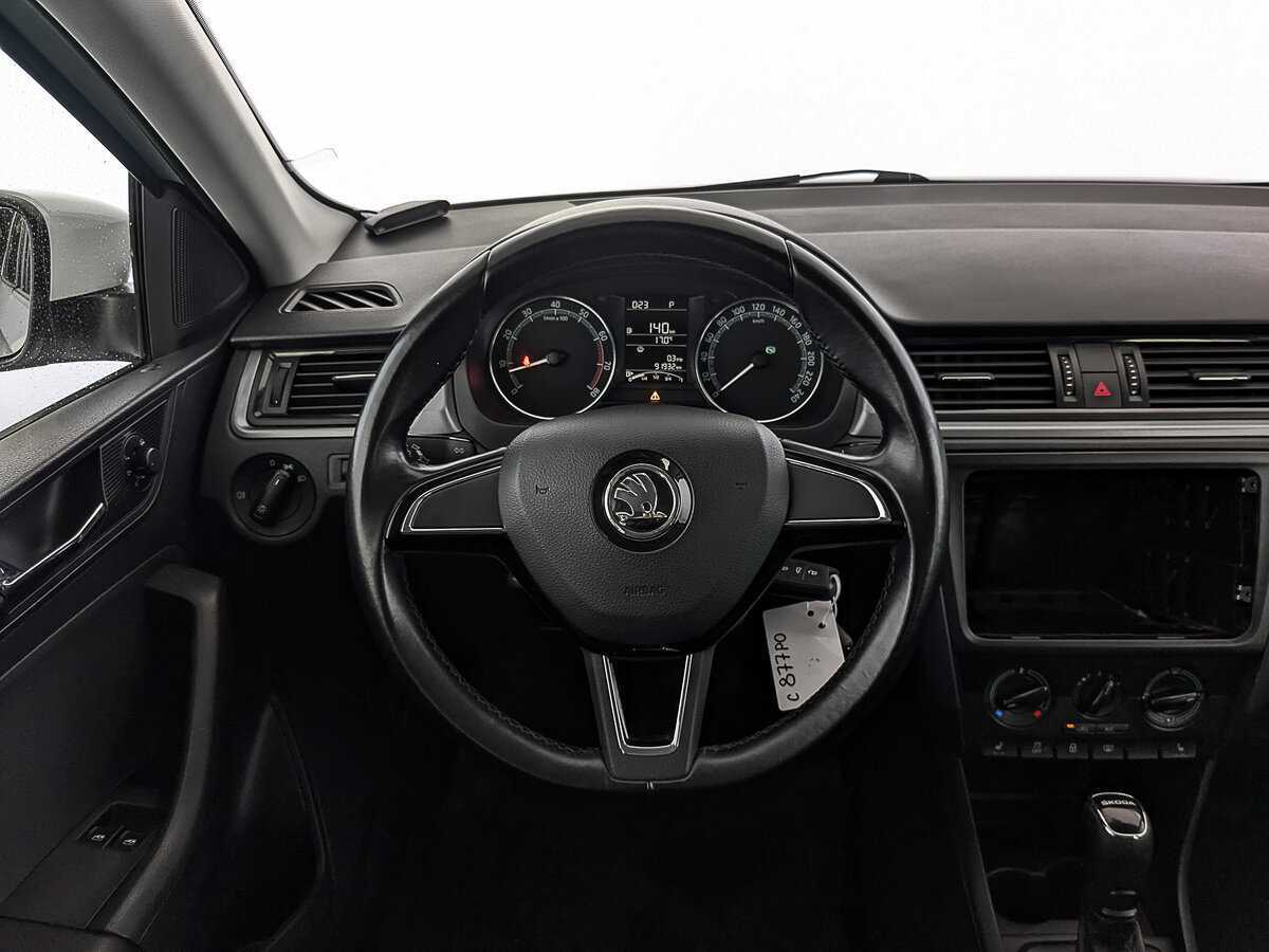 Skoda Rapid 2019 года с пробегом. Фото: #18