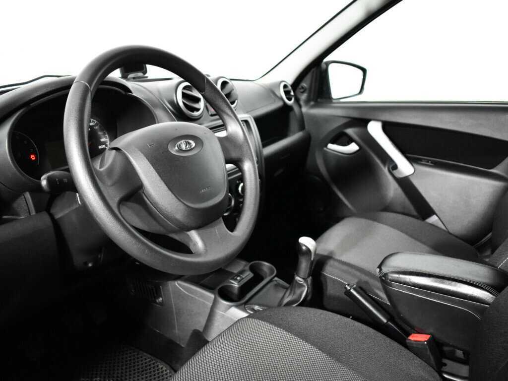 Lada (ВАЗ) Granta 2018 года с пробегом. Фото: #12