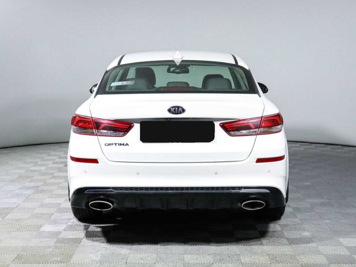 Kia Optima 2018 года с пробегом. Фото: #5