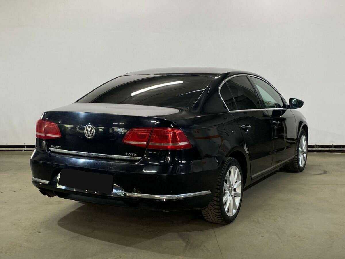 Volkswagen Passat 2012 года с пробегом. Фото: #4
