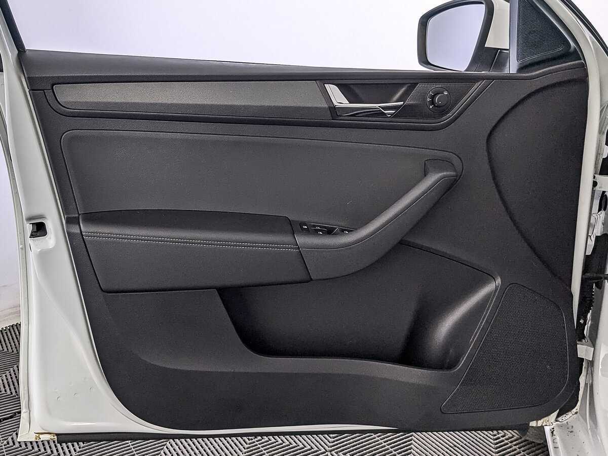 Skoda Rapid 2020 года с пробегом. Фото: #18