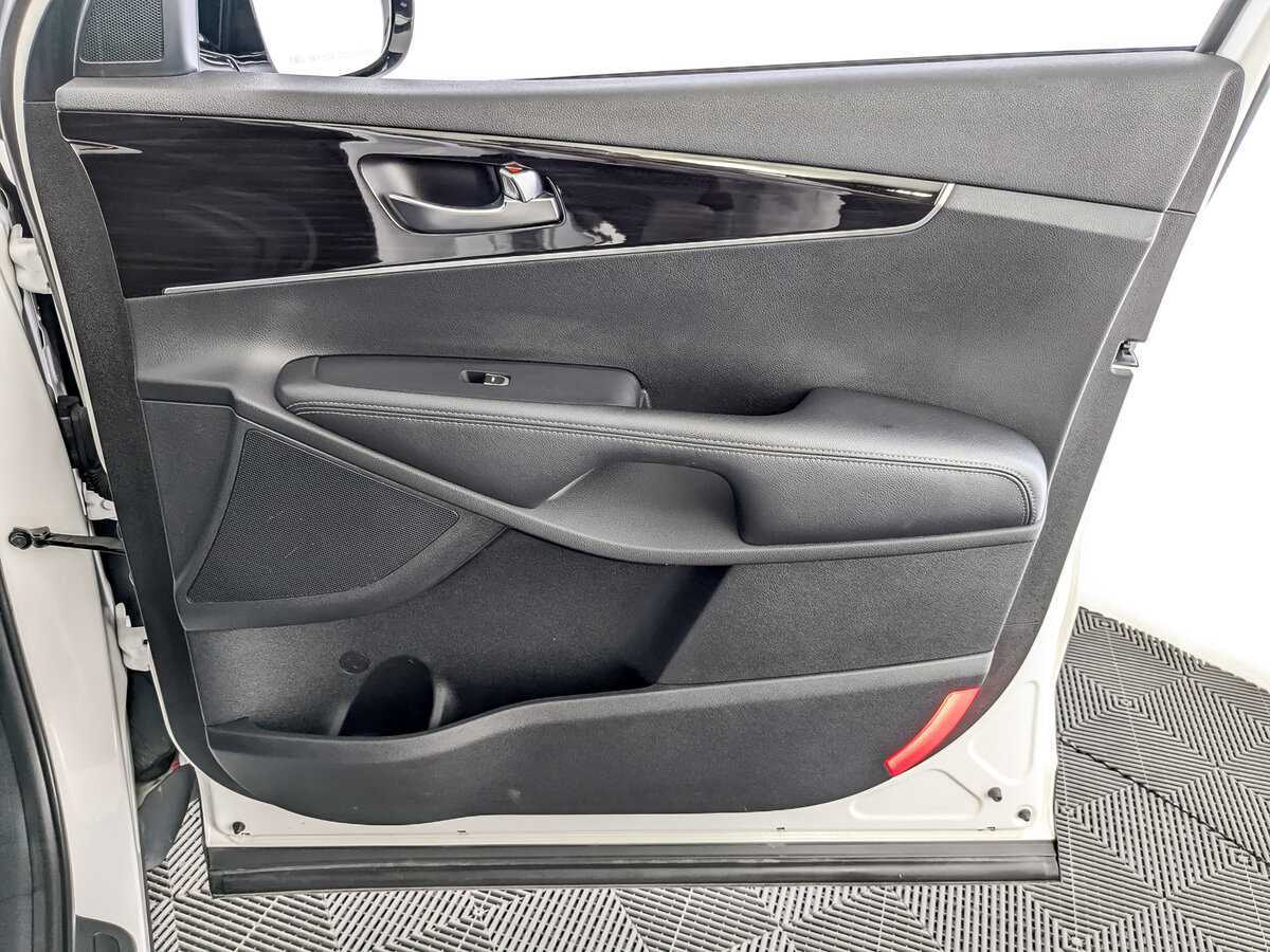 Kia Sorento 2019 года с пробегом. Фото: #24