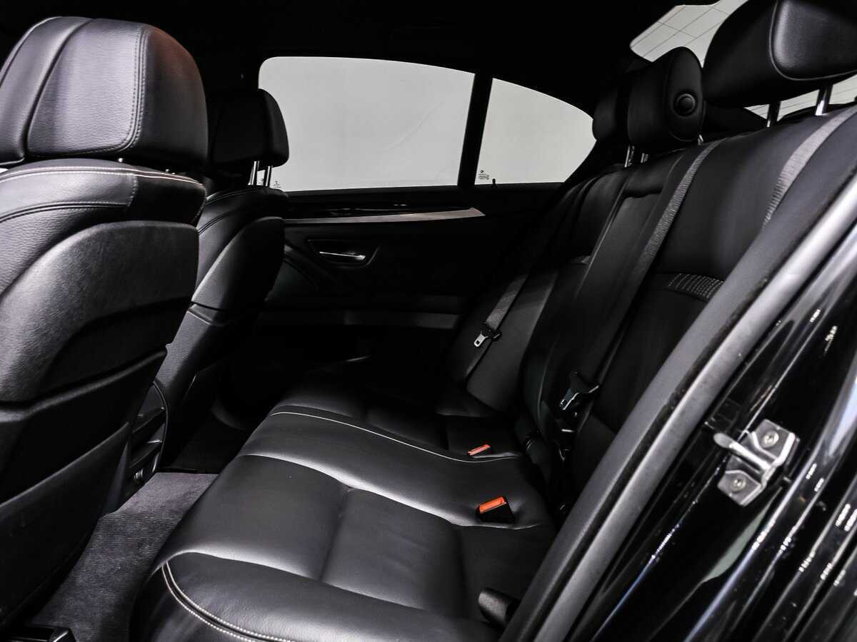 BMW 5 серии 2016 года с пробегом. Фото: #12