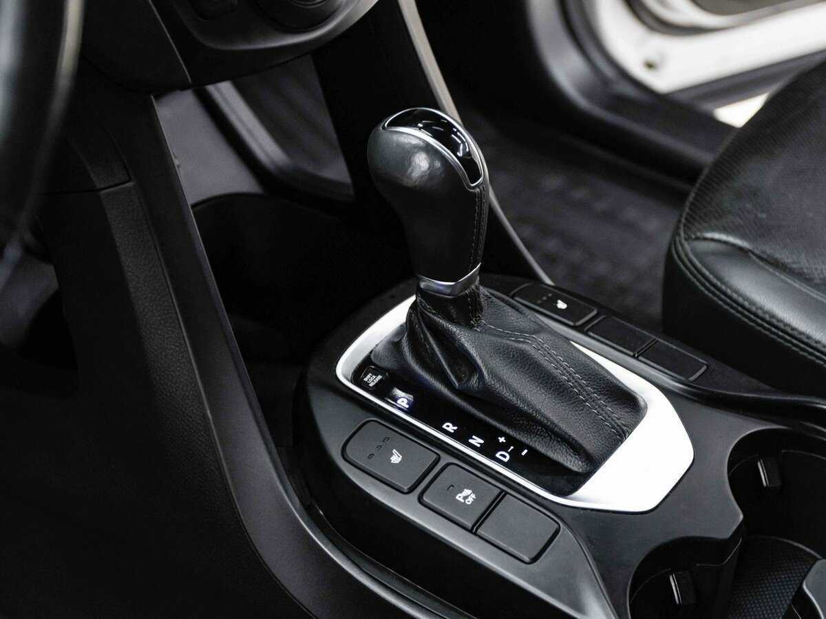 Hyundai Santa Fe 2018 года с пробегом. Фото: #13