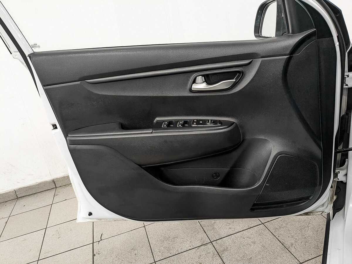 Kia Rio 2020 года с пробегом. Фото: #15