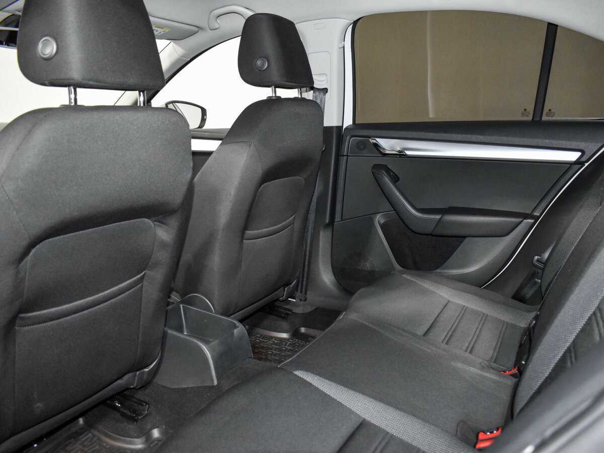 Skoda Octavia 2018 года с пробегом. Фото: #9