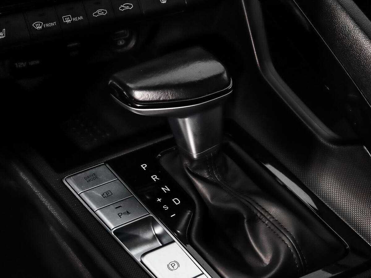 Hyundai Elantra 2021 года с пробегом. Фото: #11