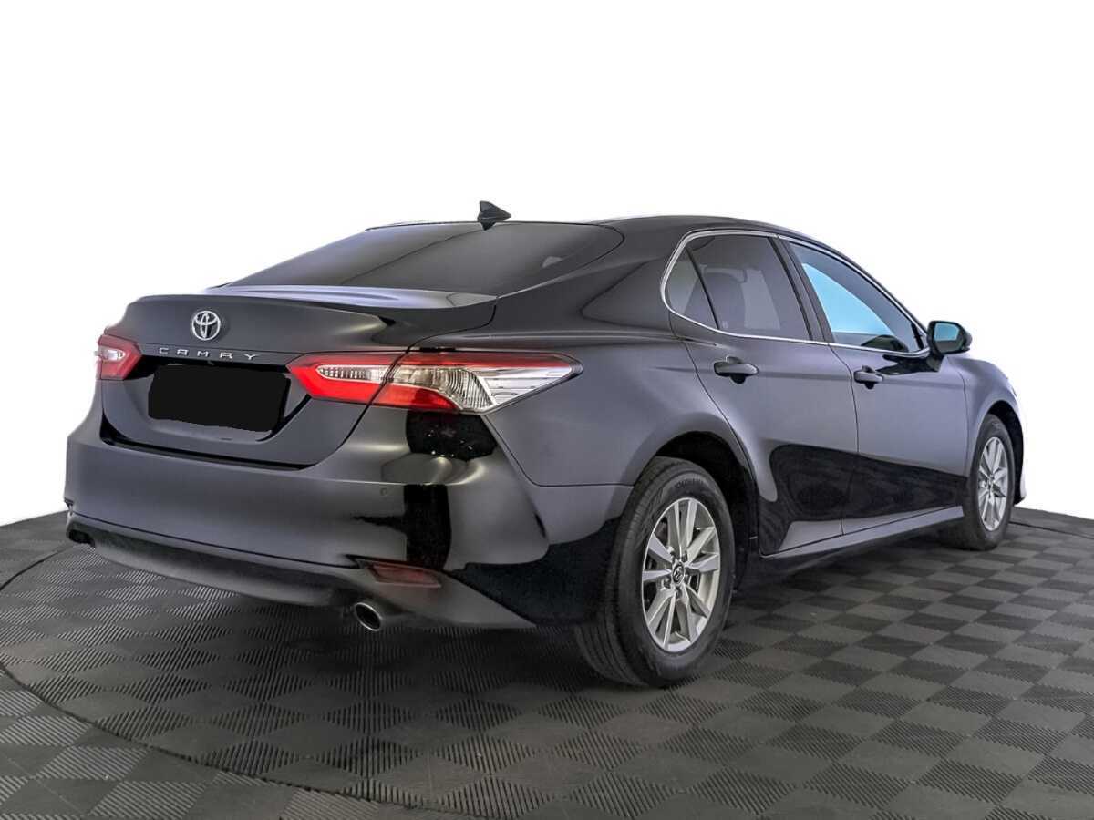 Toyota Camry 2019 года с пробегом. Фото: #4