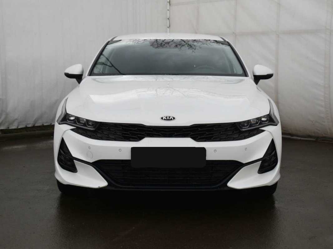 Kia K5 2020 года с пробегом. Фото: #1