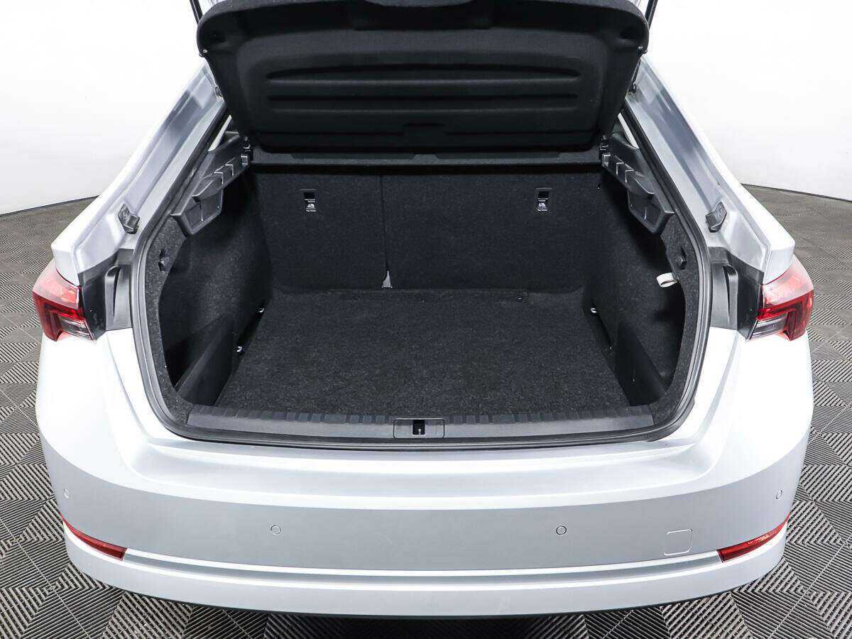 Skoda Octavia 2020 года с пробегом. Фото: #8